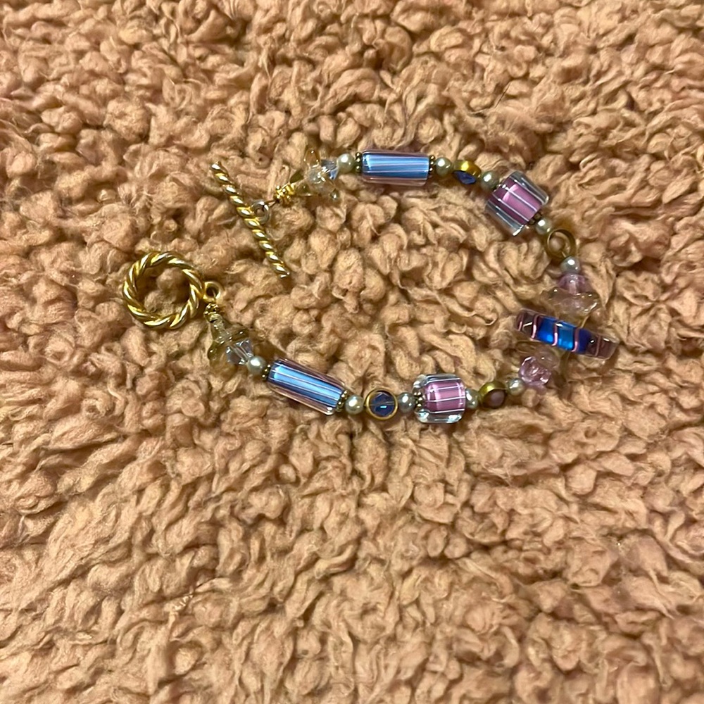 beaded toggle bracelet